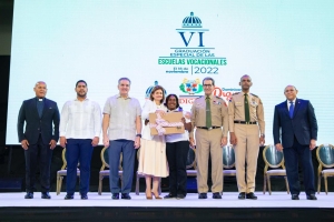 Escuelas Vocacionales y Propeep gradúan más de 5 mil nuevos técnicos en diversas especialidades